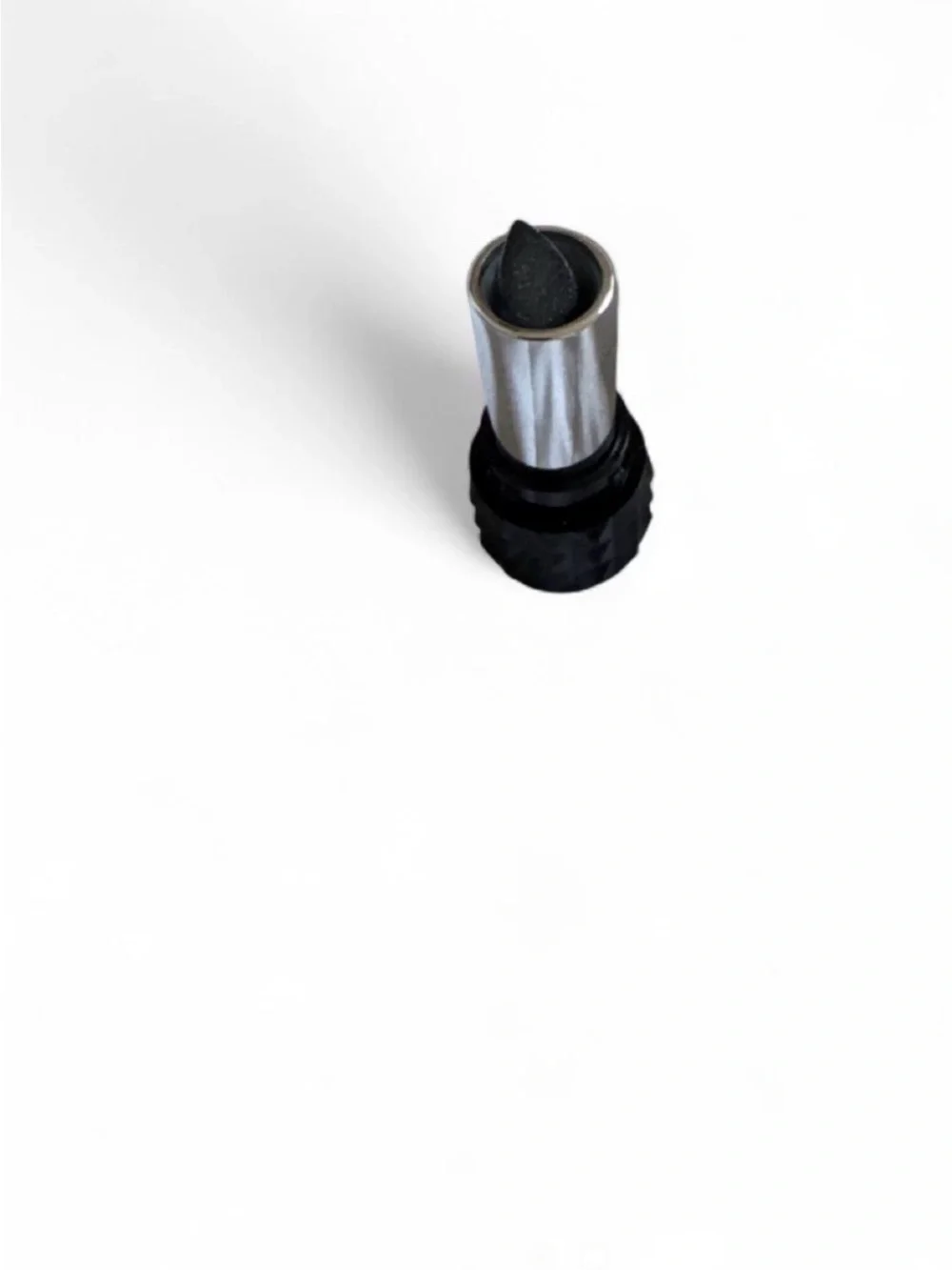Kat Von D Mini Studded Kiss Lipstick
